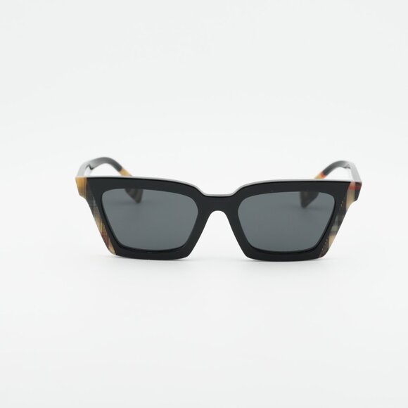 Burberry BE4392U 405587 Sunglasses Black/Vintage Check Square Frame, Grey Lenses main image 5